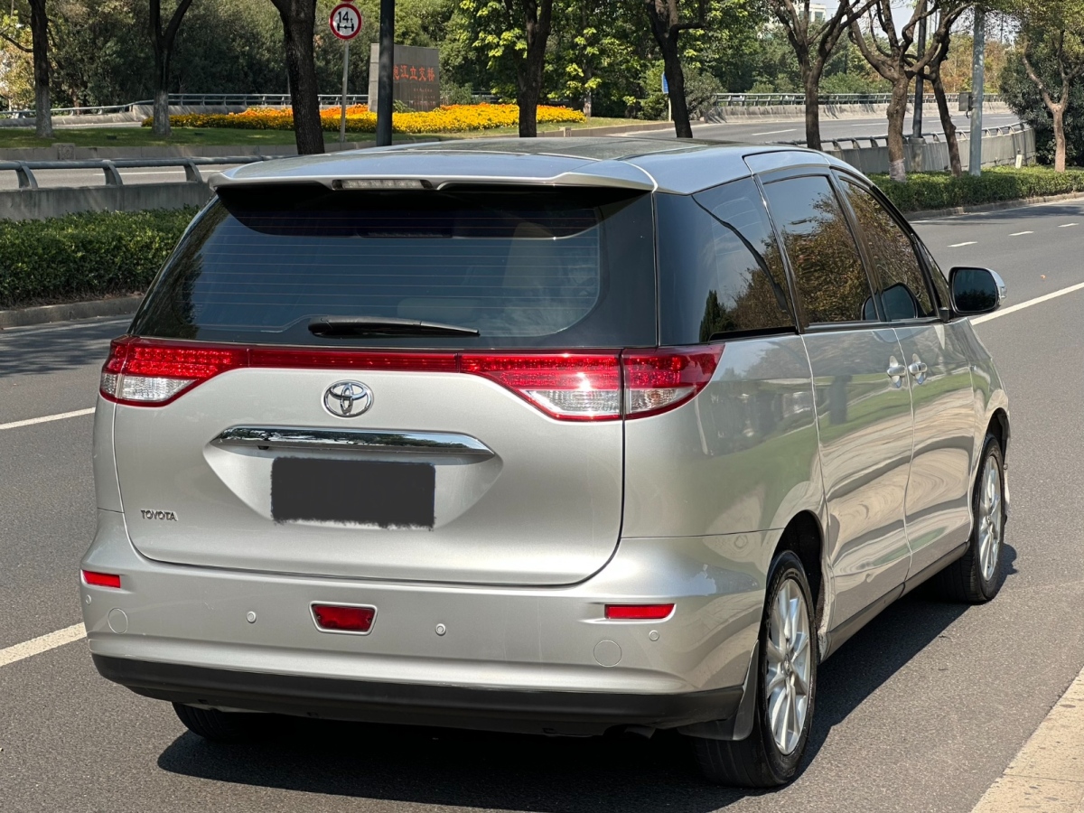 Toyota Previa 2014 car image #5