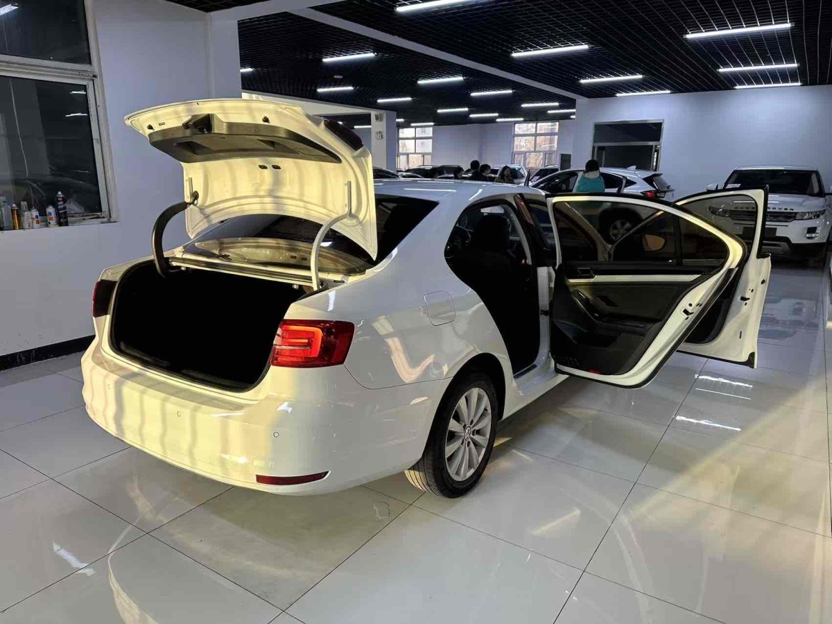 Volkswagen Sagitar 2015 #5 Volkswagen Sagitar 2015 immagine di auto #5