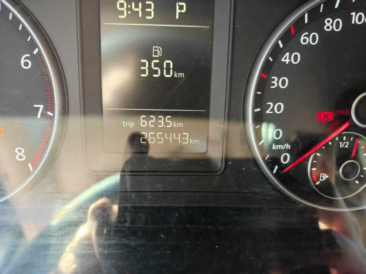 Volkswagen Touran 2013 #5 Volkswagen Touran 2013 car image #5