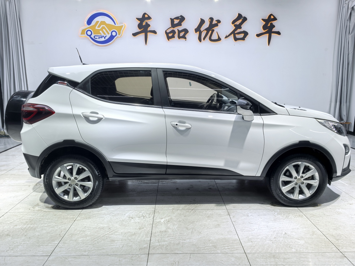 BYD Yuan 2017 imagen de coche #5