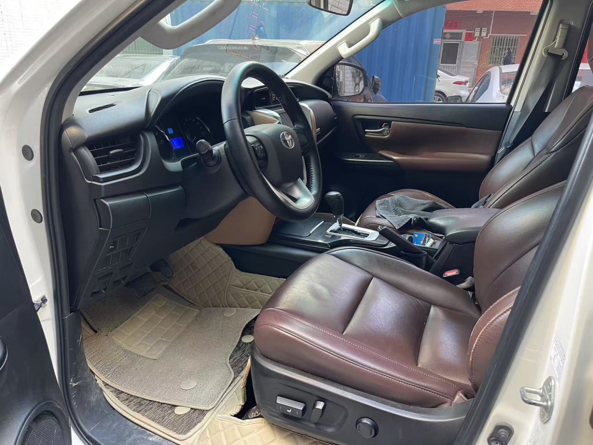 Toyota Fortuner 2017 #5 Toyota Fortuner 2017 immagine di auto #5