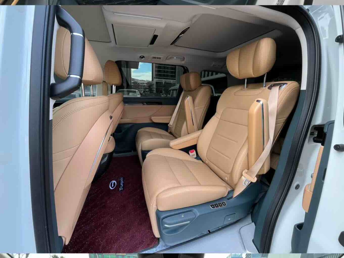 GAC Trumpchi E8 New Energy 2024 car image #5