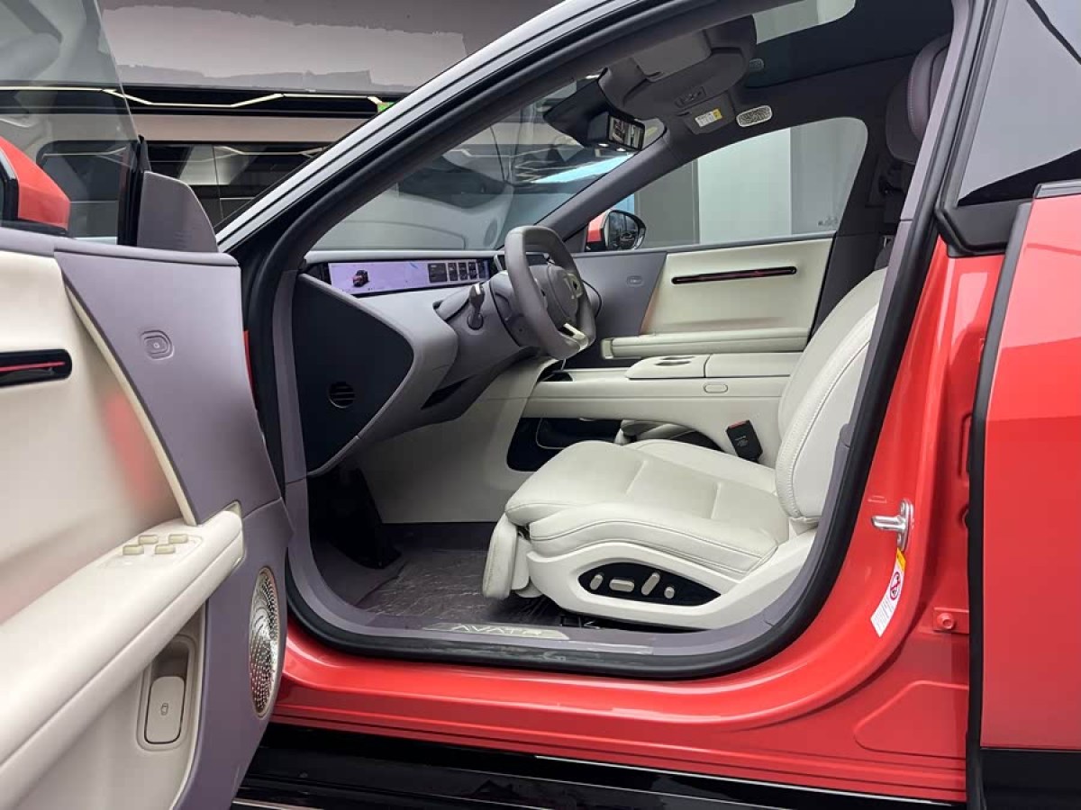 阿维塔 阿维塔06 2025 汽车图片 #5
