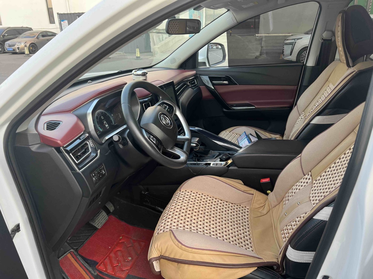 Forthing T5 L 2019 car image #5