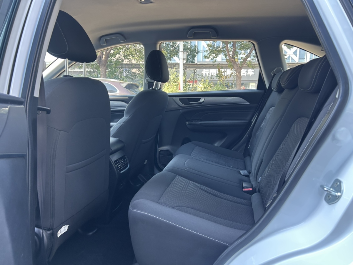 Haval M6 2024 #5 Haval M6 2024 car image #5