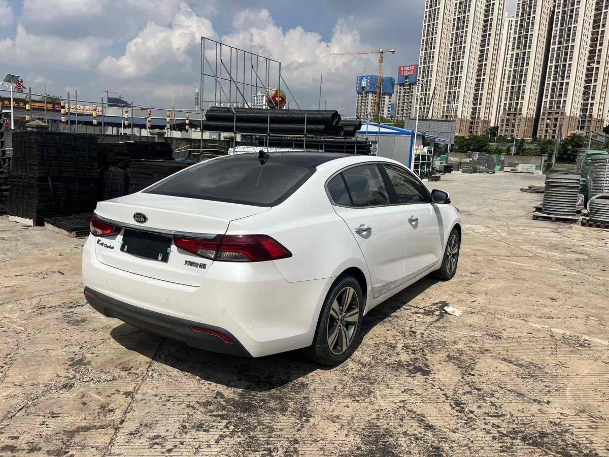 Kia K5 2018 imagem de carro #5