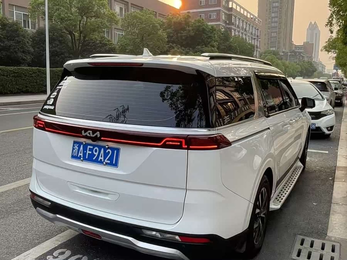 Kia Carnival 2022 immagine di auto #5