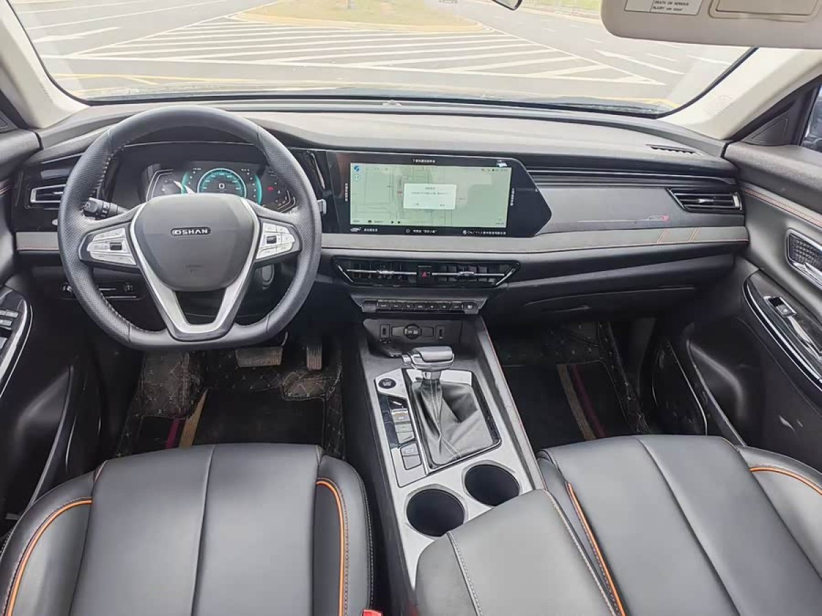 Changan X7 PLUS 2022 изображение автомобиля #5