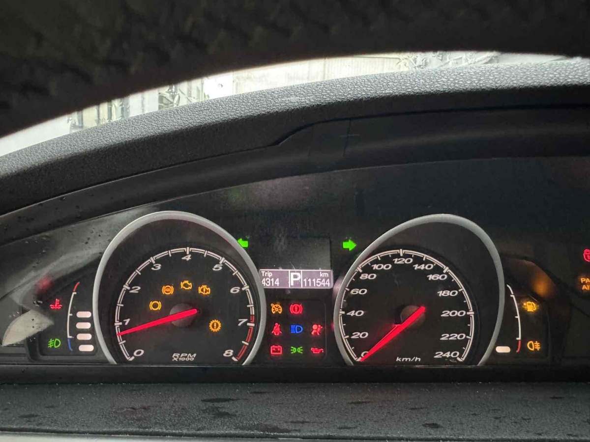 MG 6 2013 car image #5