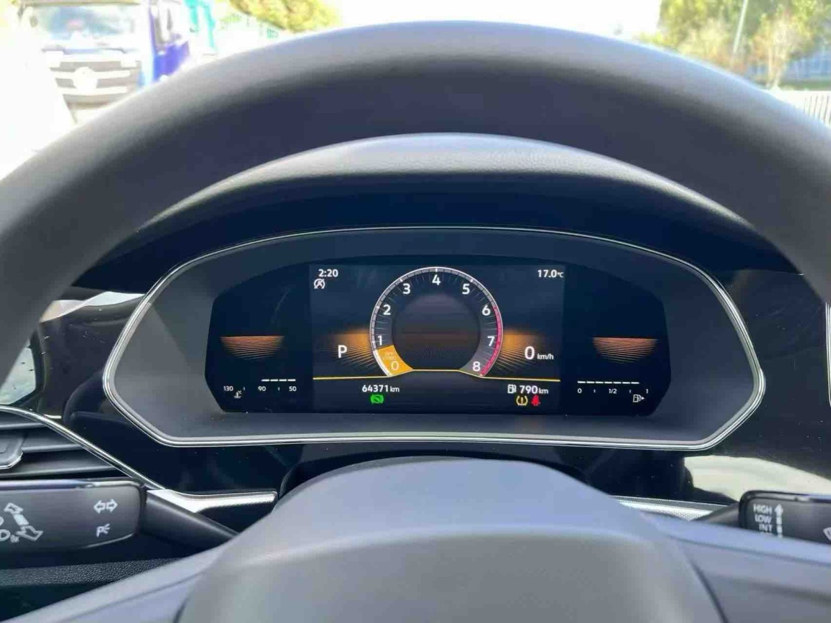 Volkswagen Passat 2022 car image #5