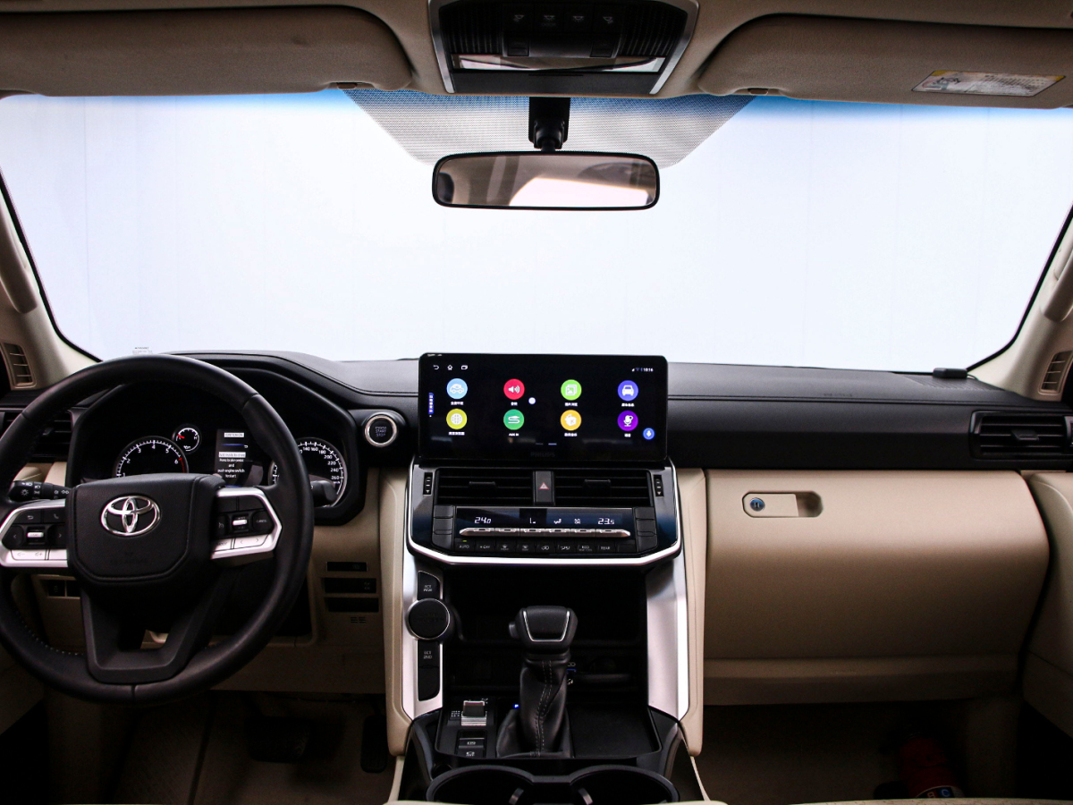 Toyota 2024 car image #5