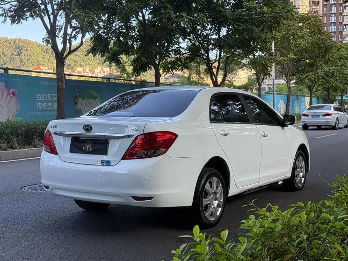 BYD e5 2017 #5 BYD e5 2017 car image #5