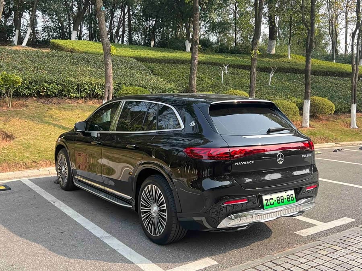 Mercedes-Benz MaybachEQS SUV 2025 car image #5