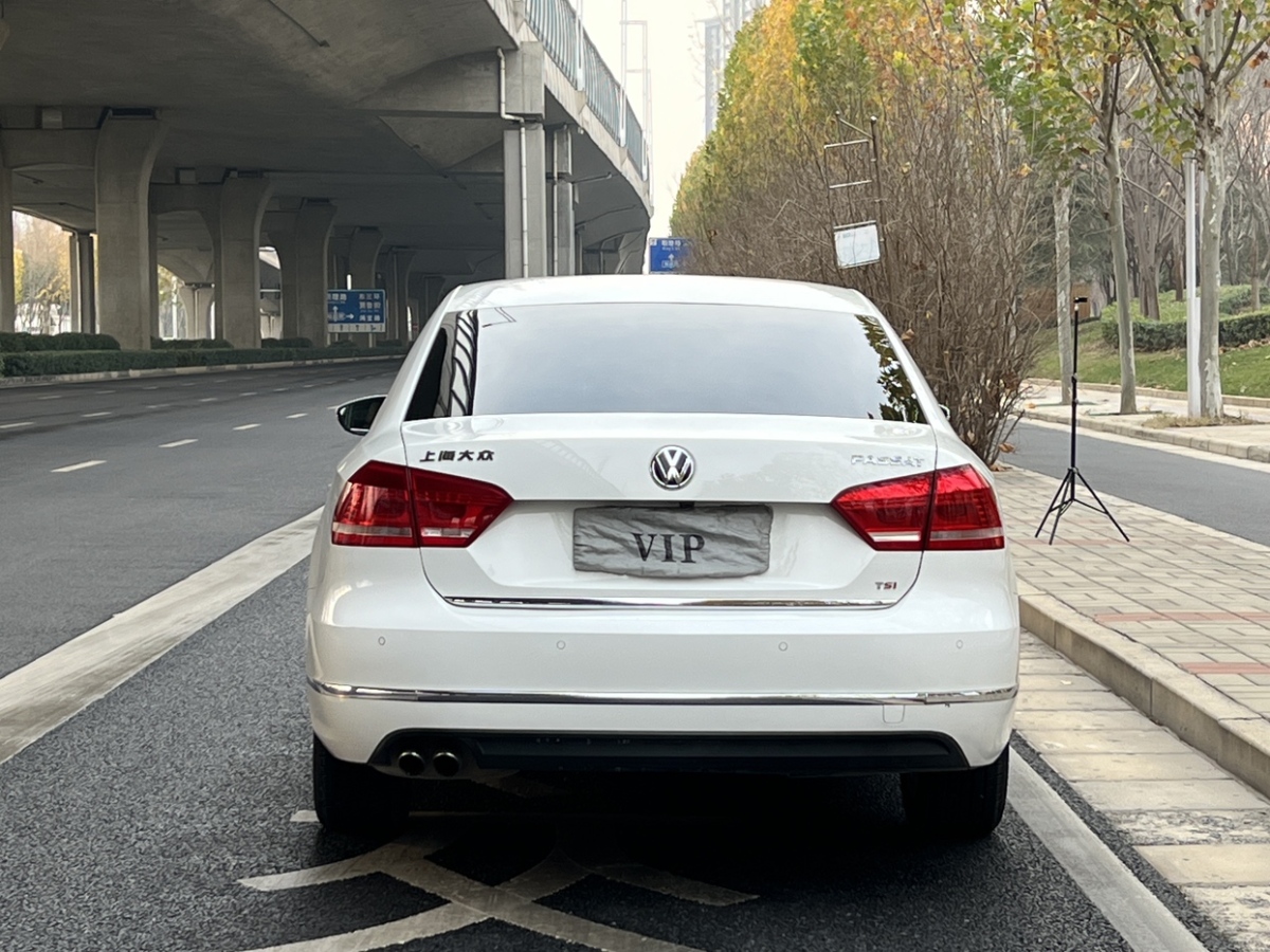 Volkswagen 2015 car image #5
