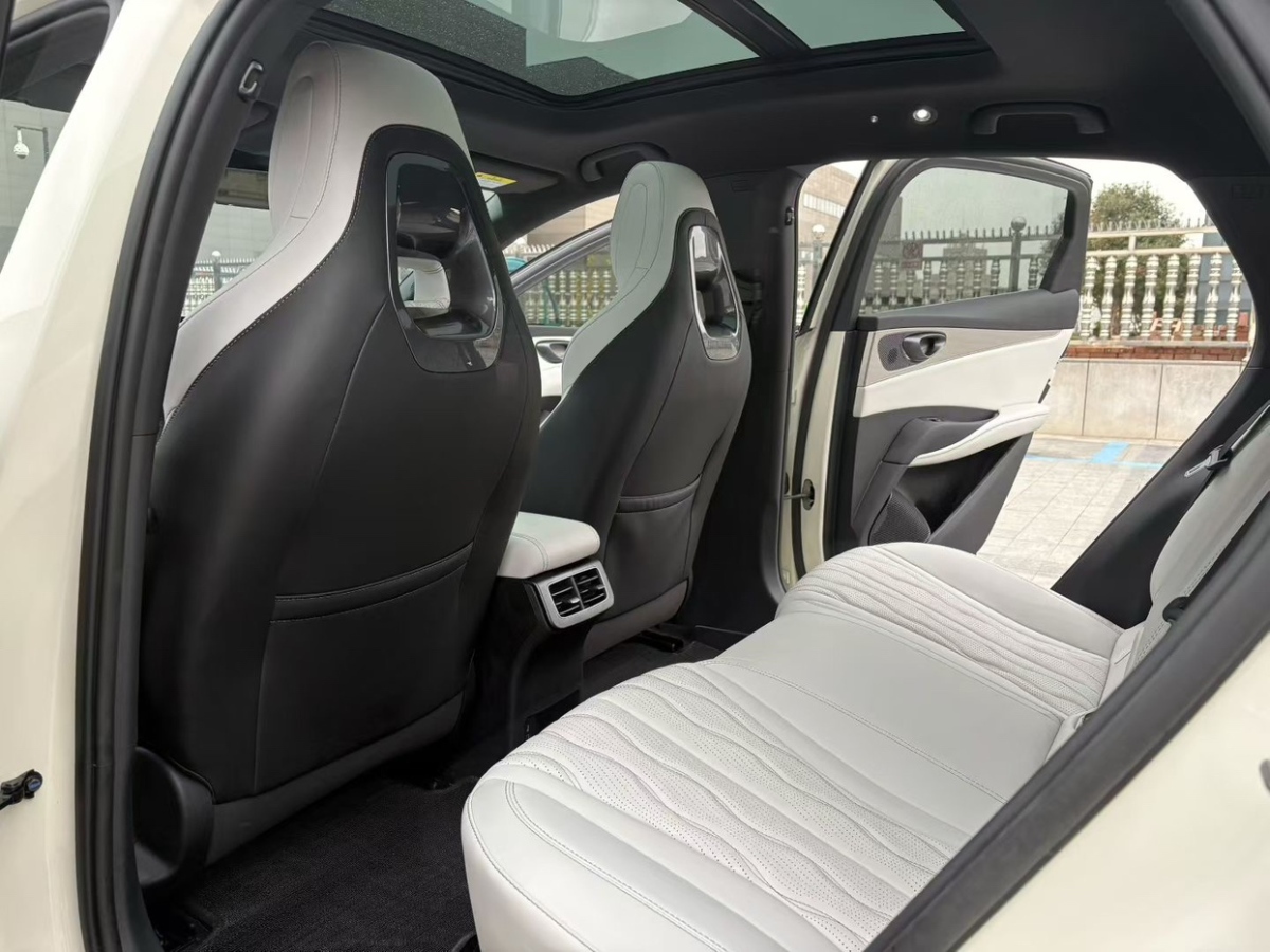 BYD Seal 06 New Energy 2024 car image #5