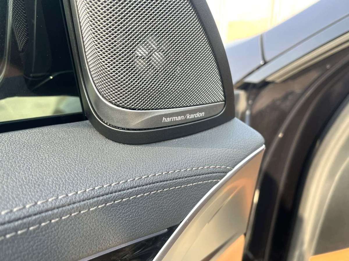 BMW 6 Series GT 2023 car image #5