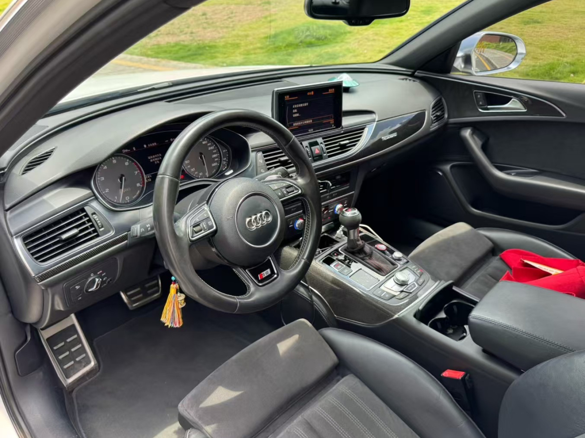 Audi S6 2014 car image #5