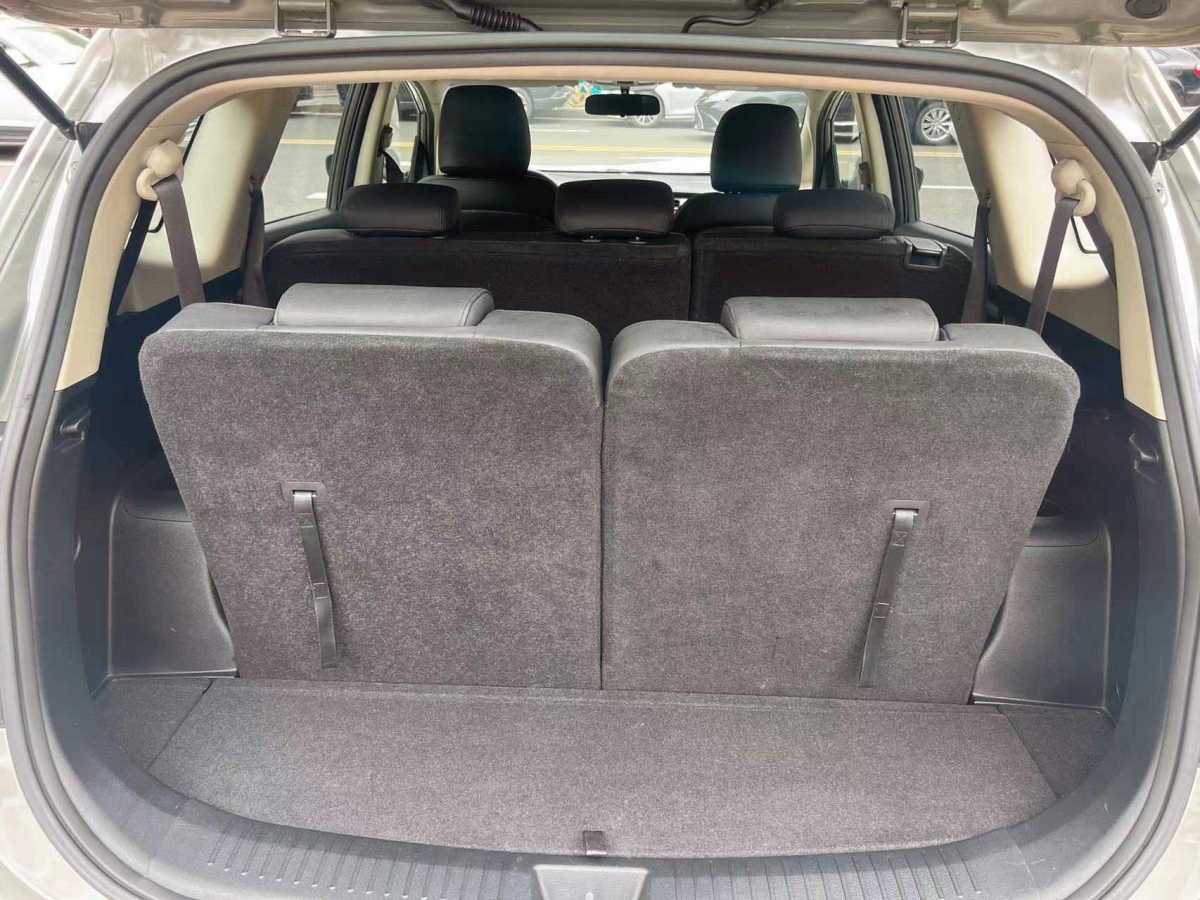 起亚 佳乐 2014 汽车图片 #5