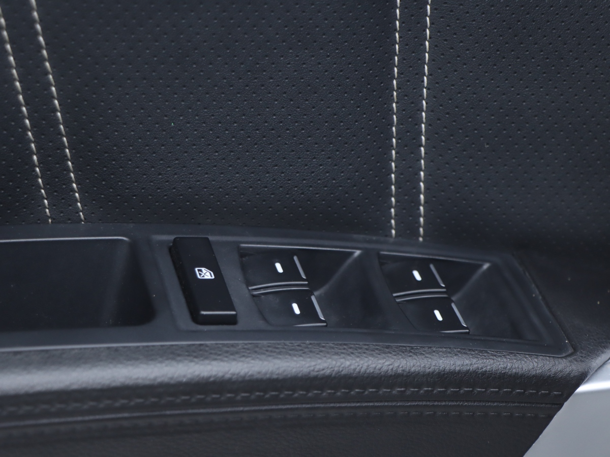 GEELY Vision X6 2017 car image #5