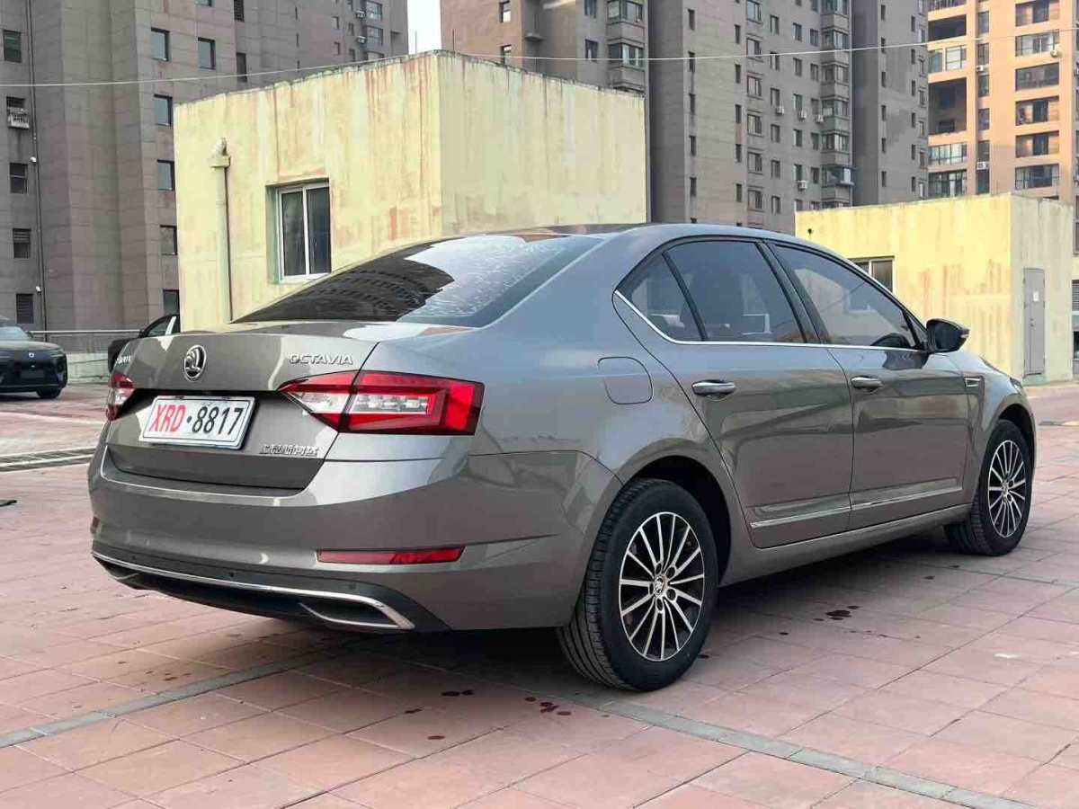 Skoda Octavia 2018 #5 Skoda Octavia 2018 car image #5