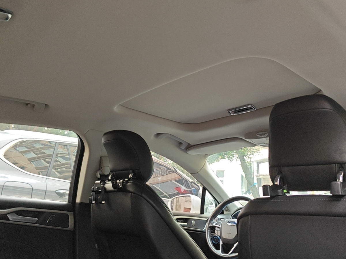 Ford Mondeo 2016 car image #5