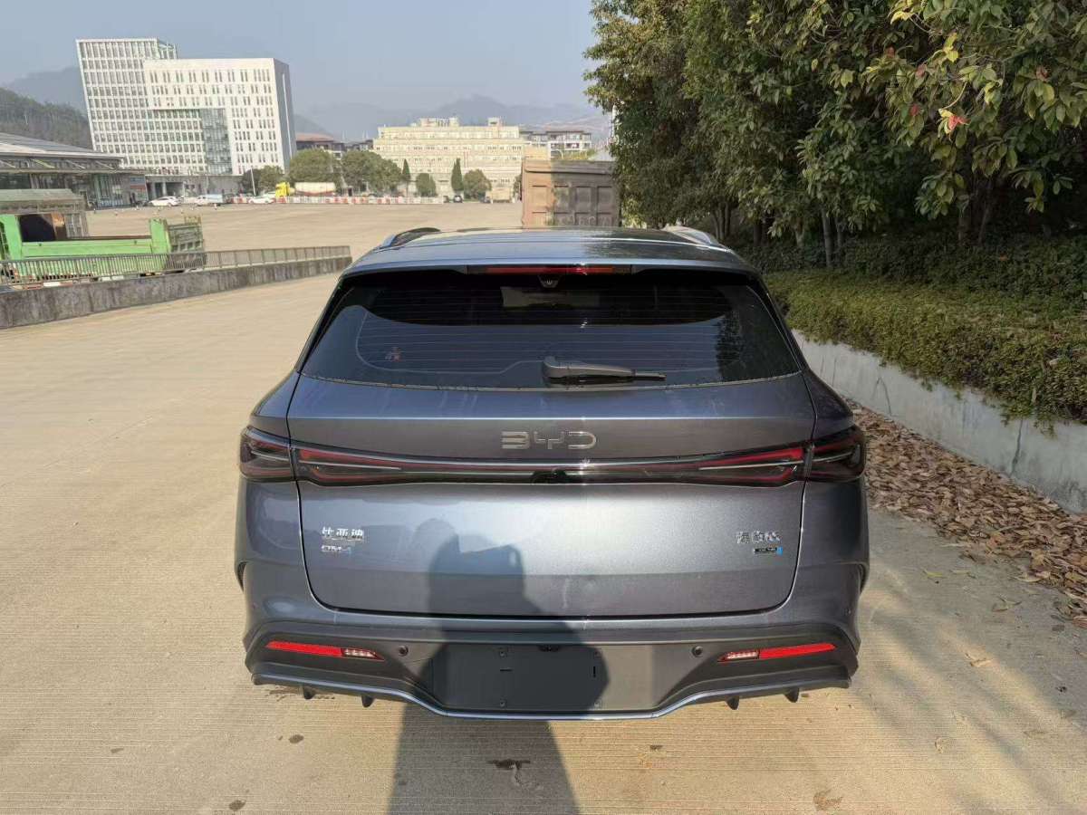 BYD Seal 06 DM-i 2025 #5 BYD Seal 06 DM-i 2025 immagine di auto #5