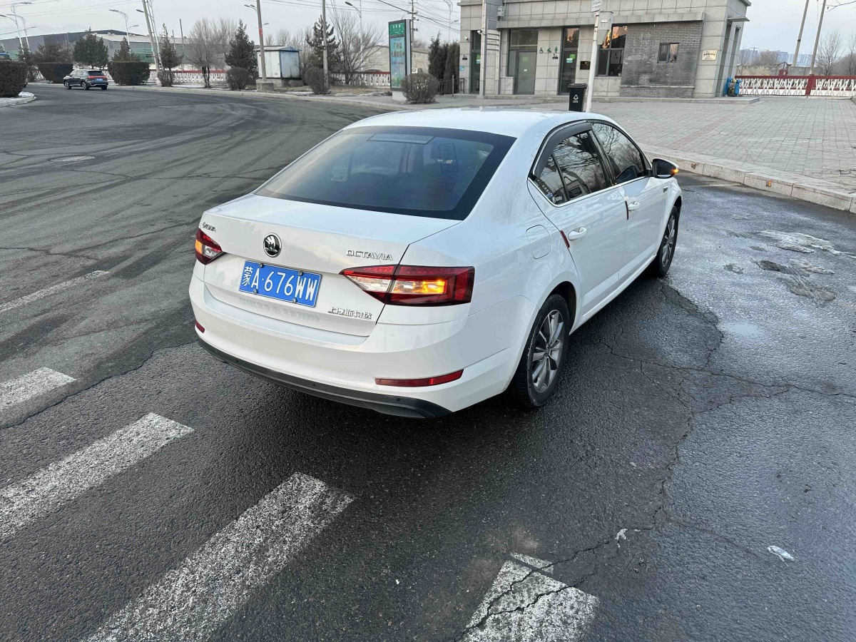Skoda 2019 #5 Skoda 2019 car image #5