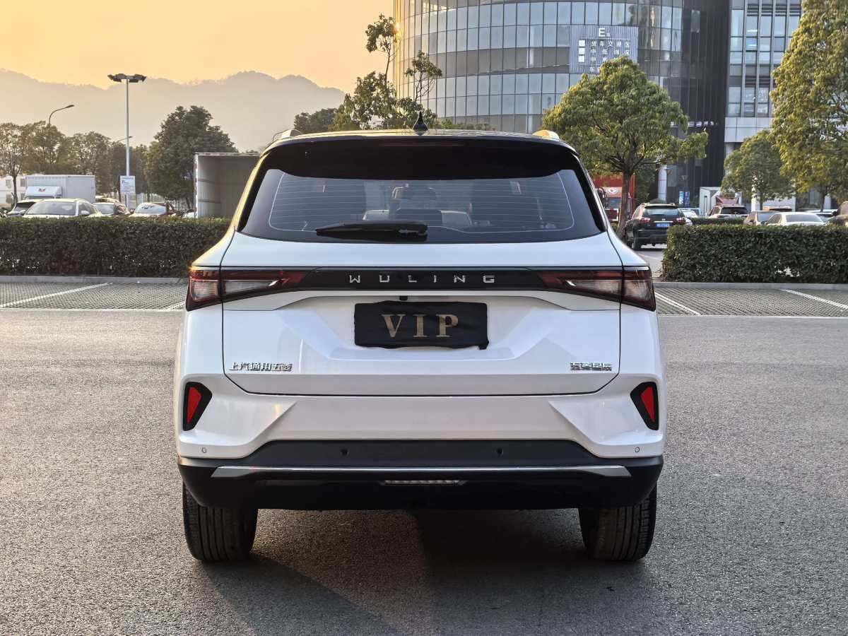 Wuling Asta 2022 #5 Wuling Asta 2022 صورة سيارة #5