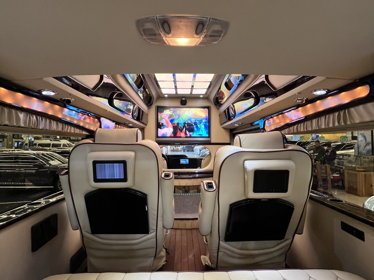 Ford E350 2009 image de voiture #5