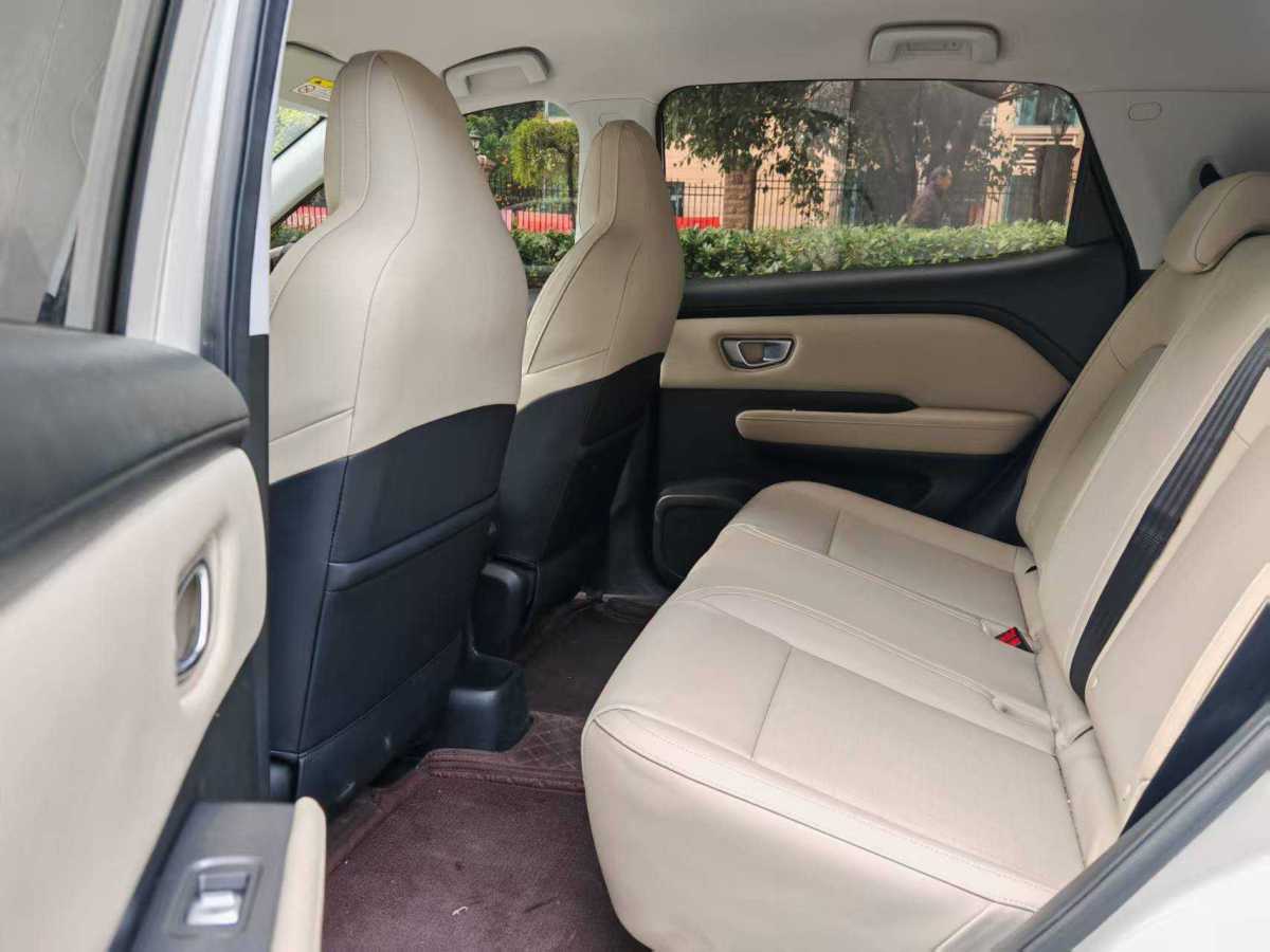 五菱汽车 五菱缤果PLUS 2024 汽车图片 #5