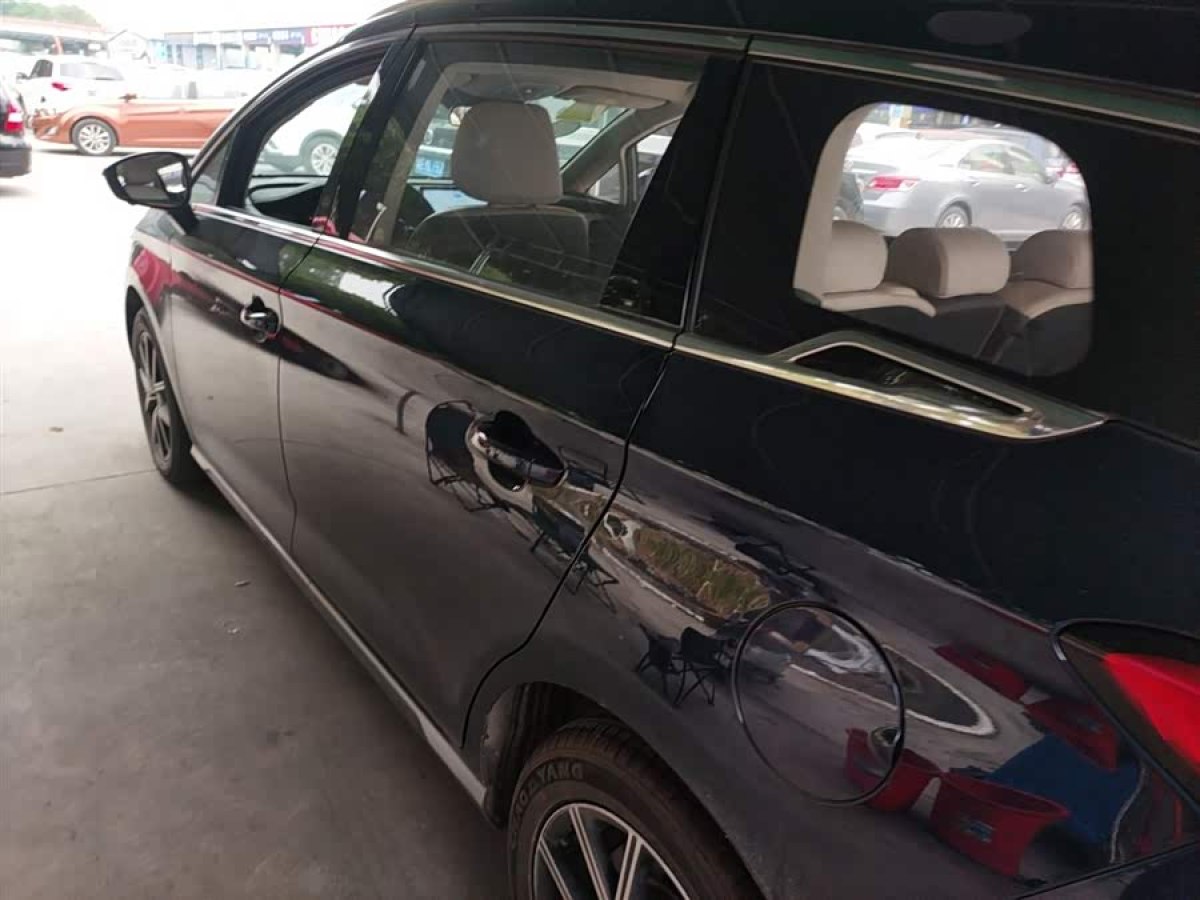 BYD Song MAX New Energy 2023 car image #5