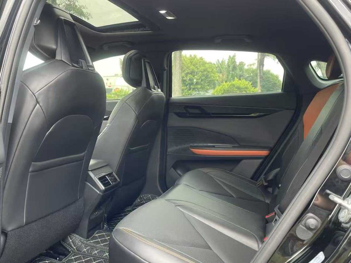 Changan UNI-V iDD 2023 #5 Changan UNI-V iDD 2023 صورة سيارة #5