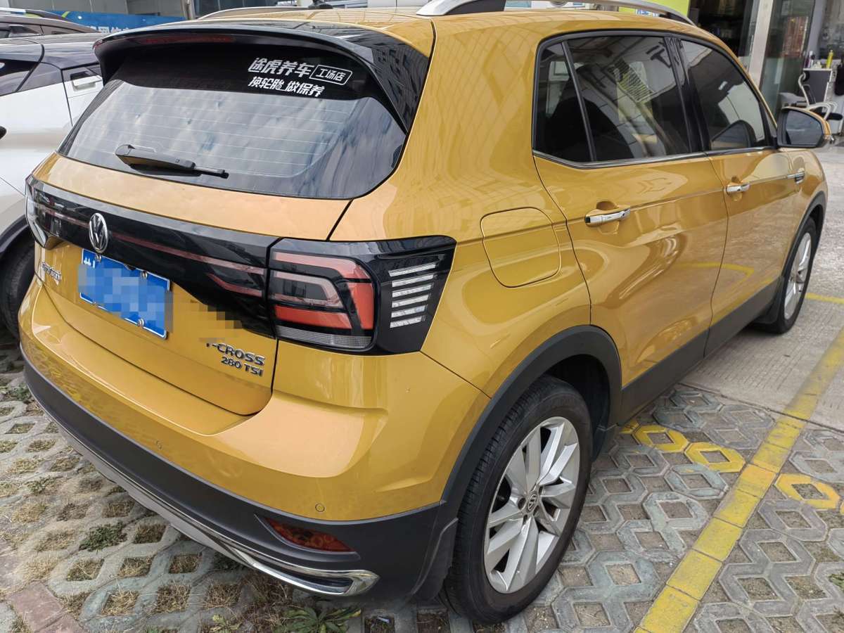 Volkswagen T-Cross 2019 car image #5