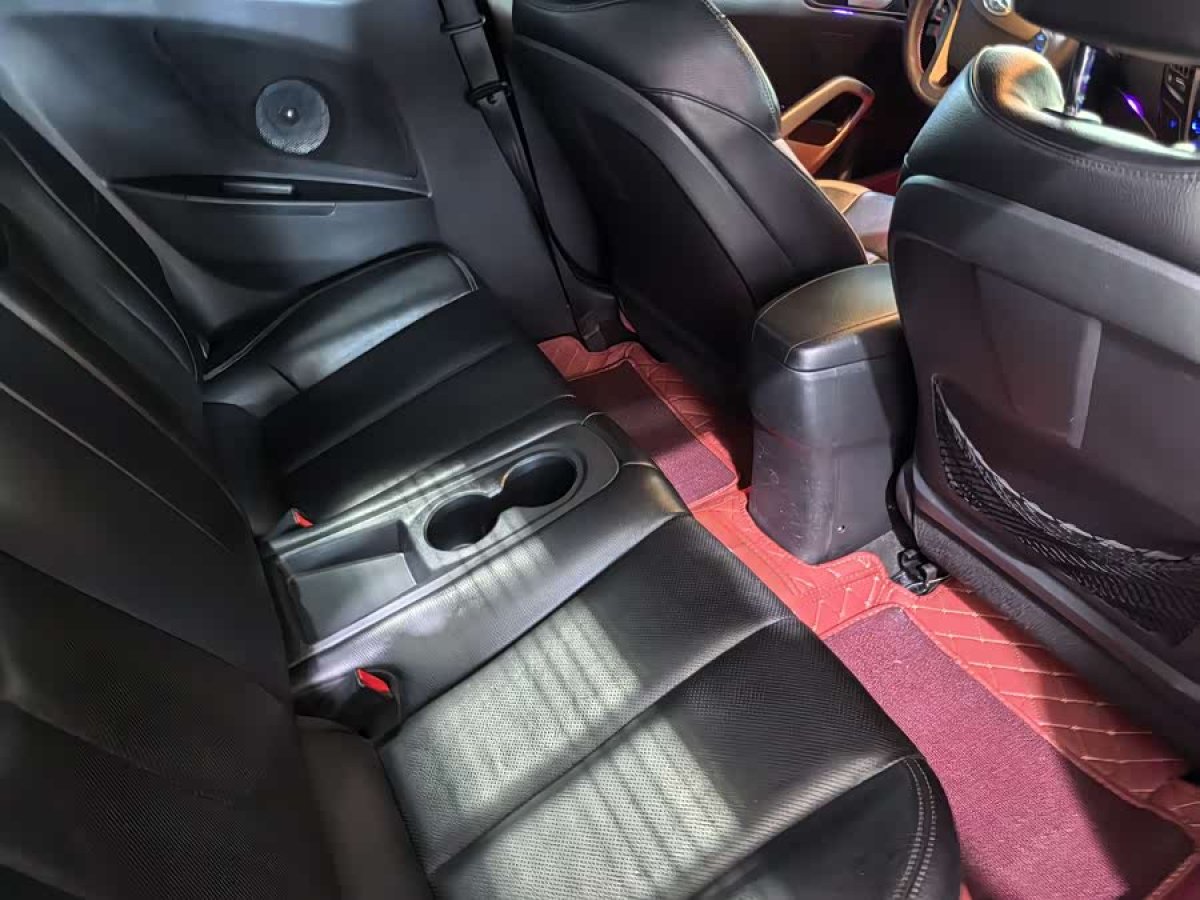 Hyundai Veloster 2013 #5 Hyundai Veloster 2013 car image #5