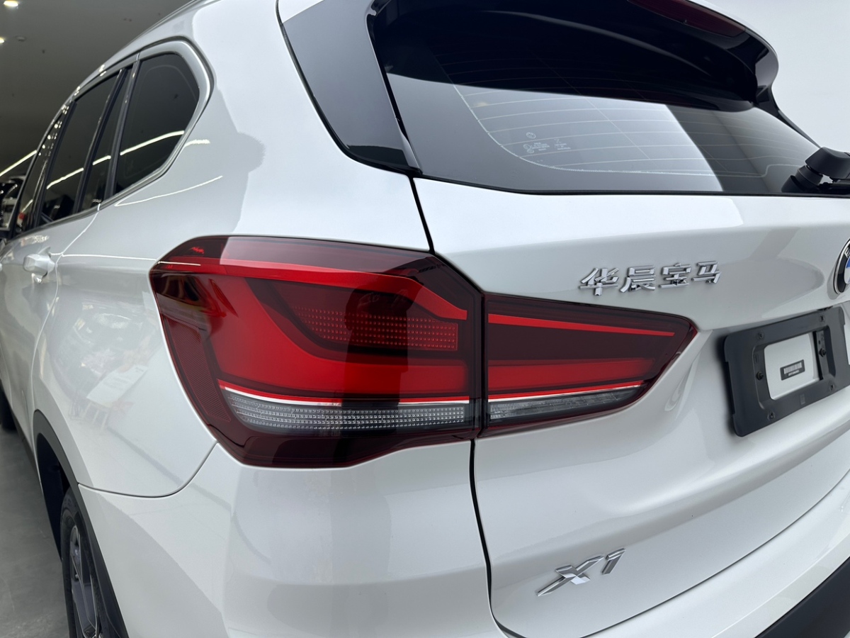 BMW X1 2022 صورة سيارة #5