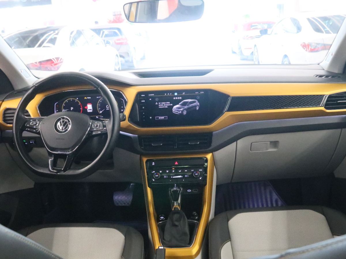 Volkswagen T-Cross 2022 car image #5
