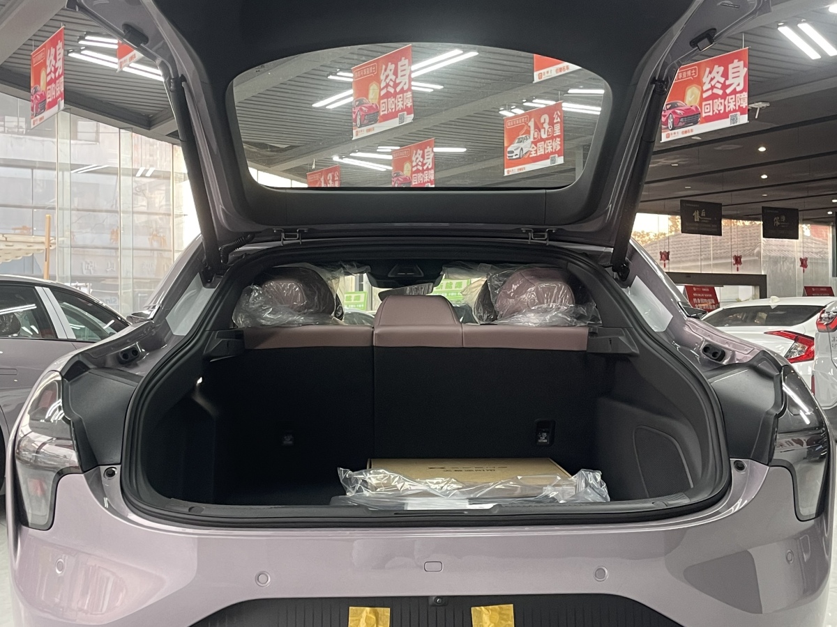 Xpeng MONA M03 2025 صورة سيارة #5