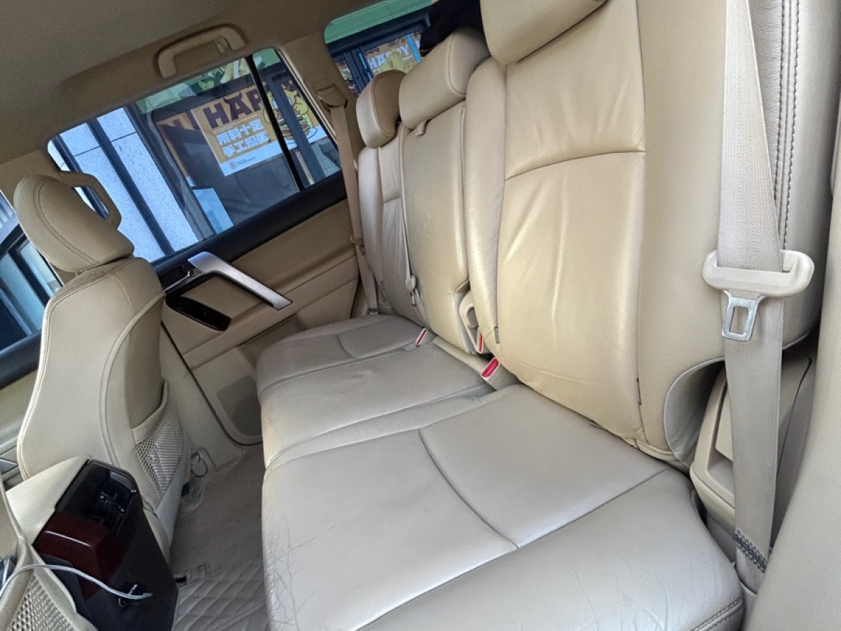 Toyota Land Cruiser Prado 2014 #5 Toyota Land Cruiser Prado 2014 car image #5