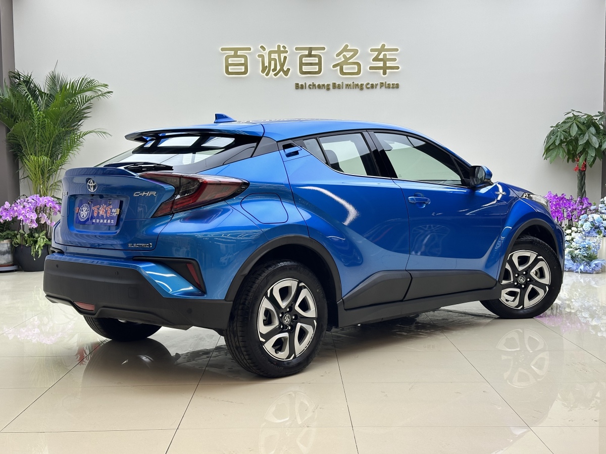 Toyota C-HR EV 2021 изображение автомобиля #5