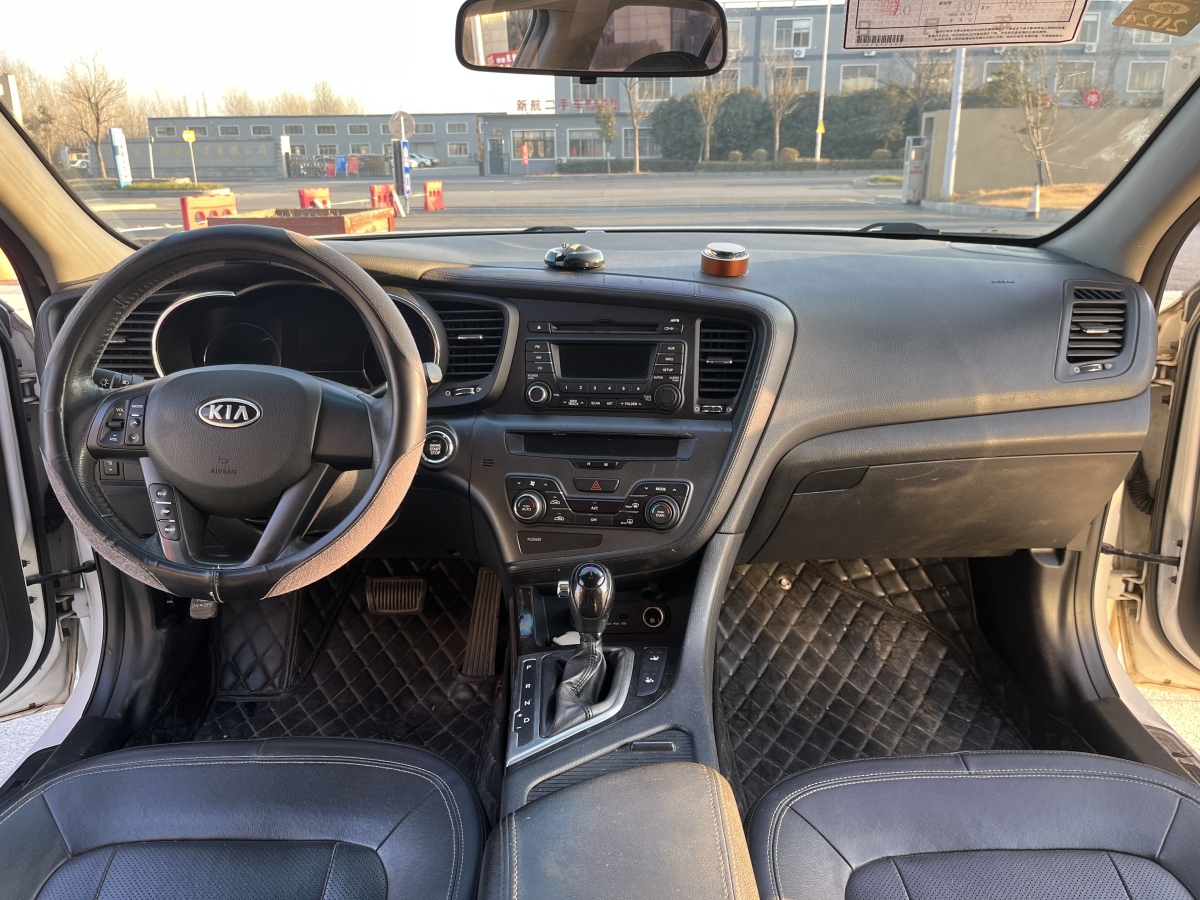 Kia 2012 car image #5