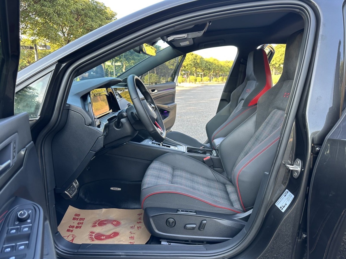 Volkswagen GolfGTI 2022 #5 Volkswagen GolfGTI 2022 car image #5