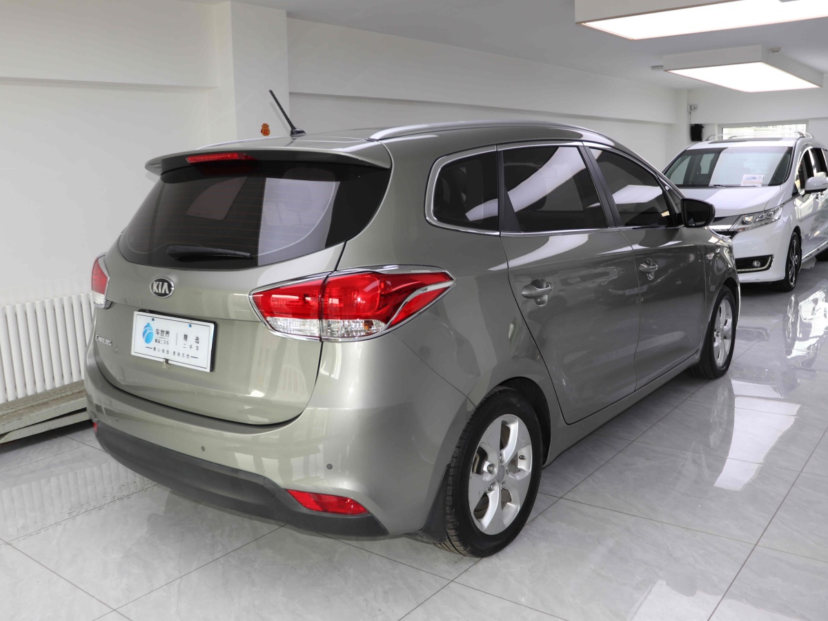 起亚 佳乐 2014 汽车图片 #5