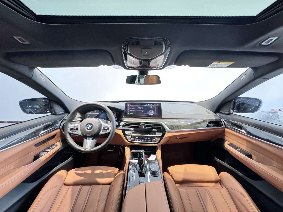 BMW 6 Series GT 2021 #5 BMW 6 Series GT 2021 car image #5