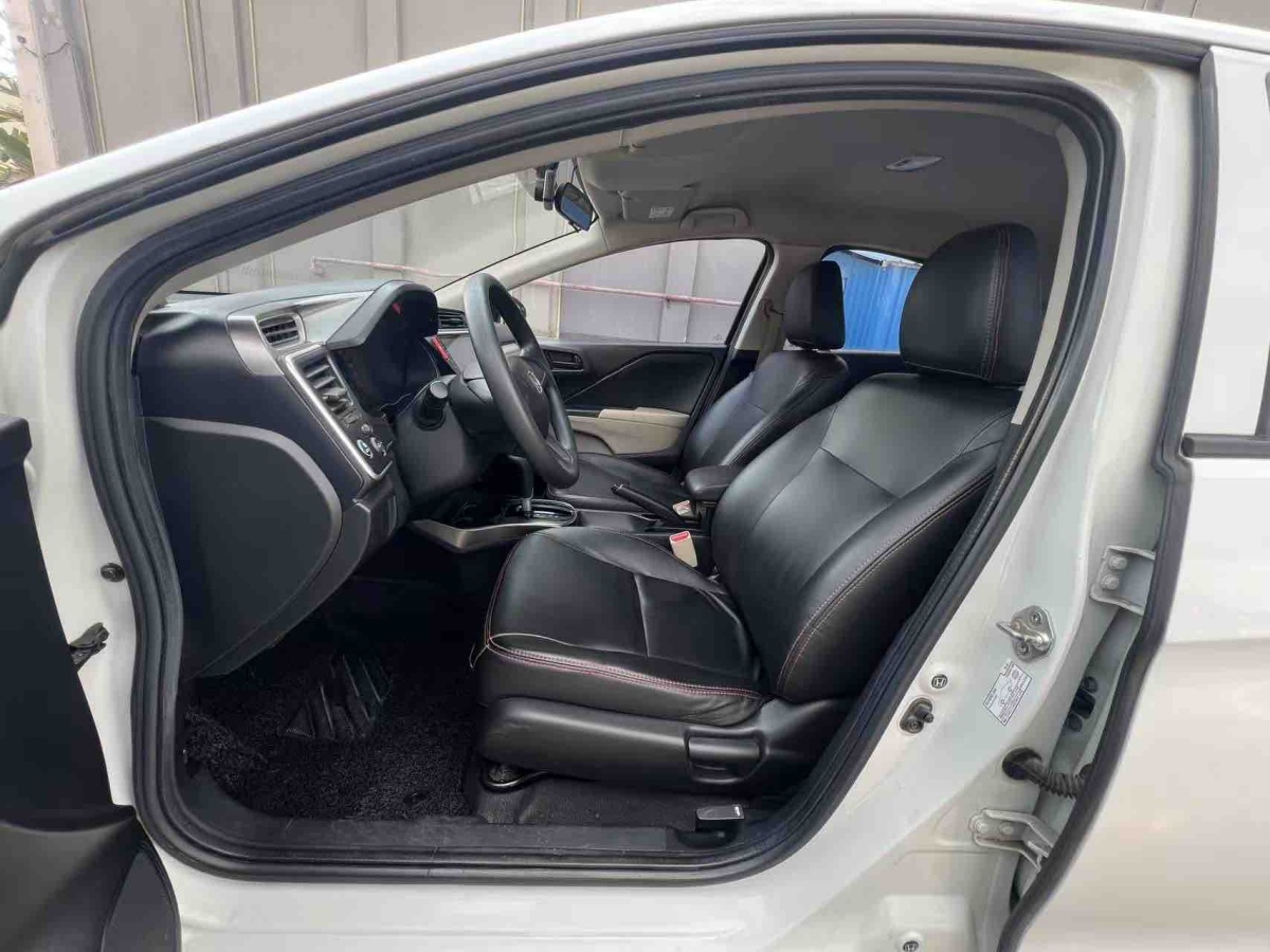 Honda Greiz 2017 صورة سيارة #5