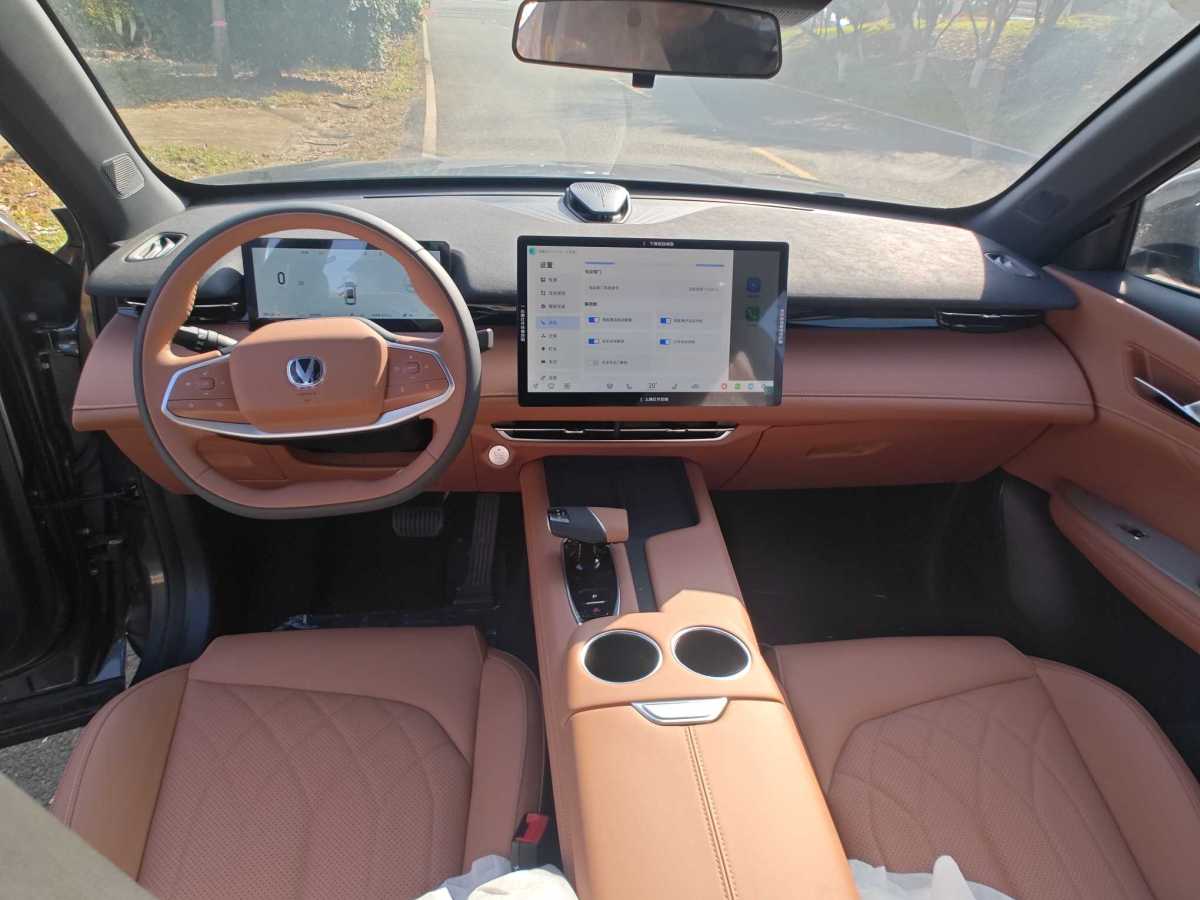 Changan UNI-Z PHEV 2025 #5 Changan UNI-Z PHEV 2025 car image #5