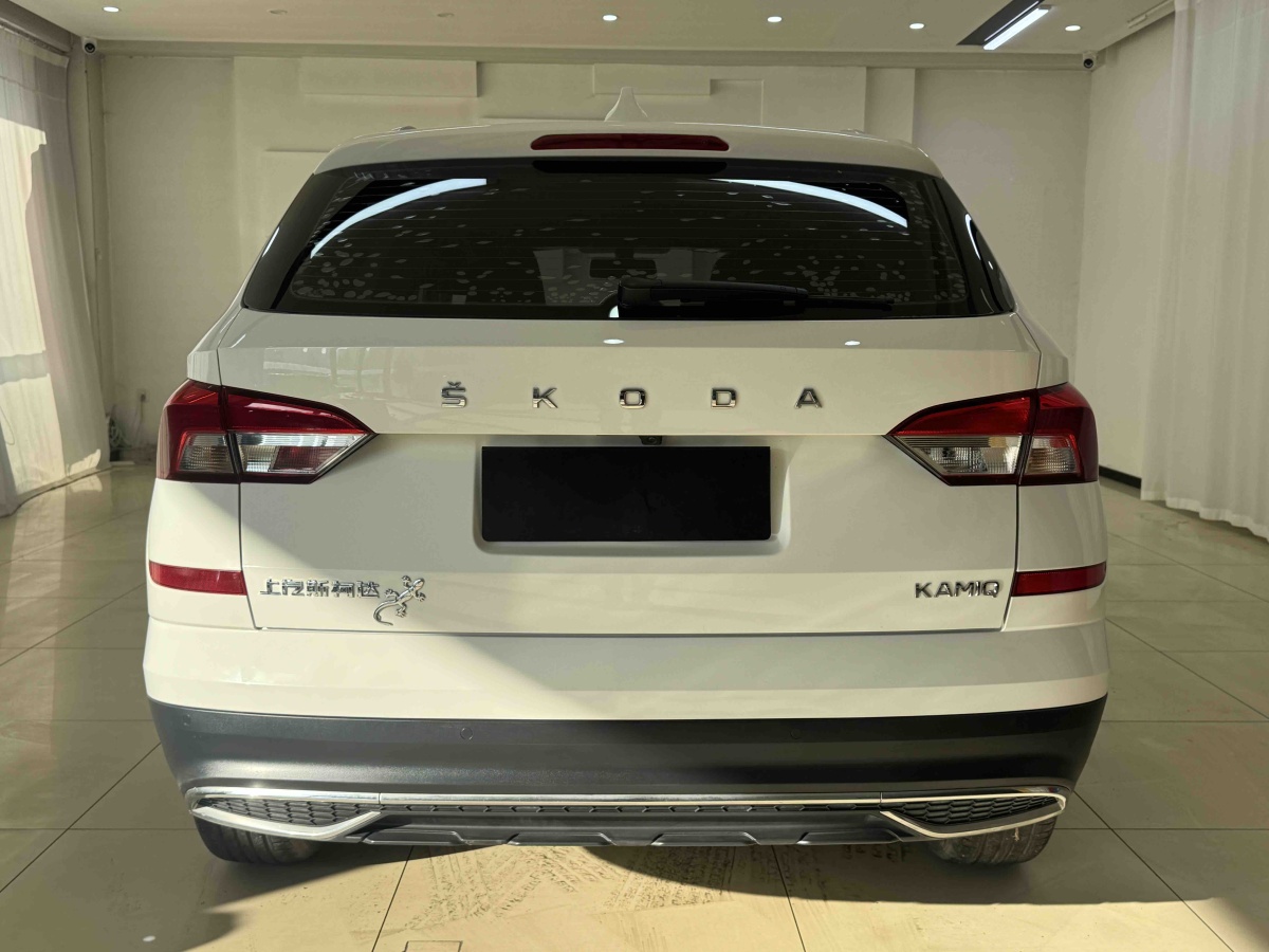 Skoda Kamiq 2021 car image #5