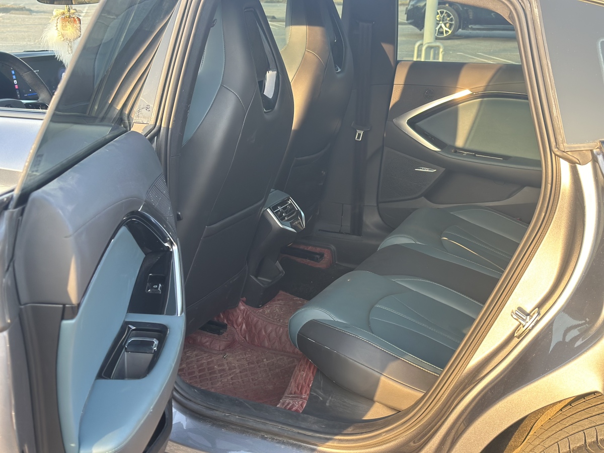 MG 7 2024 car image #5