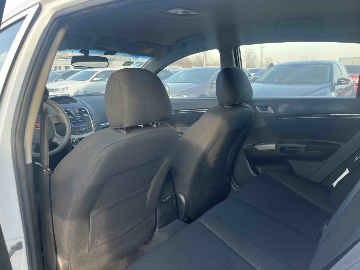 GEELY Emgrand Classic 2014 car image #5