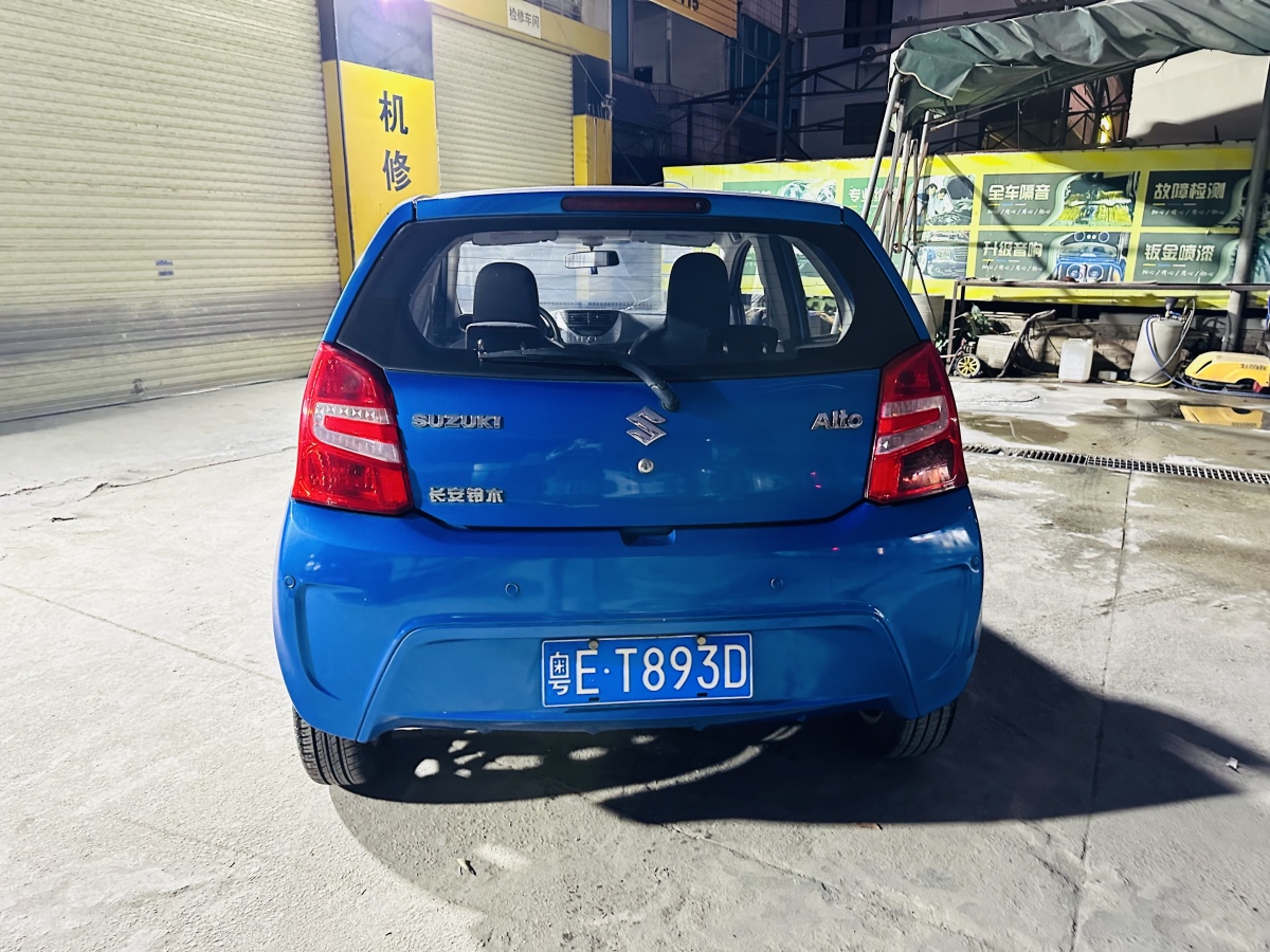 Suzuki Alto 2012 car image #5