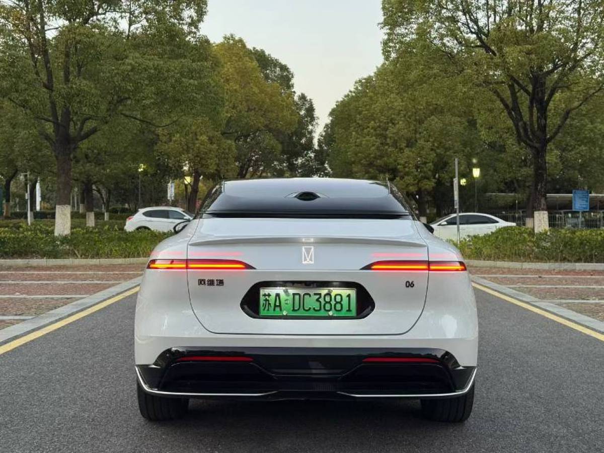 Avatr 06 2025 #5 Avatr 06 2025 car image #5